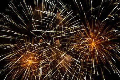 Fra Villefranche-Sur-Mer: Natsejlads med show