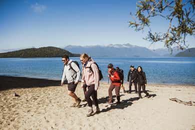 Te Anau: Jet Boat Ride & Kepler Track Guided Hike