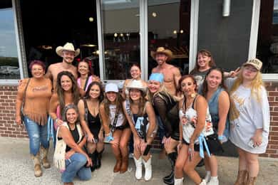 Broadway Boyfriends Bar Crawl