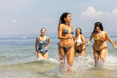 Athens: Aegina, Agistri & Metopi Swimming Cruise with lunch