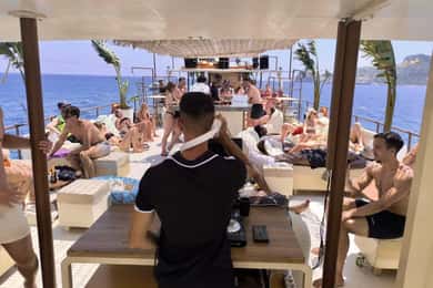 Rhodes: Swim & Snorkel Cruise with Buffet & Unlimited Drinks