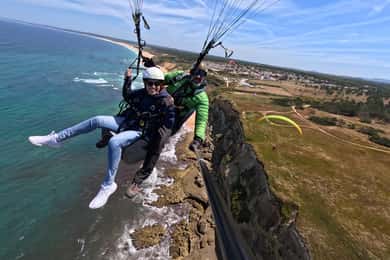 Lisboa: Voo de Parapente - Praia das Bicas