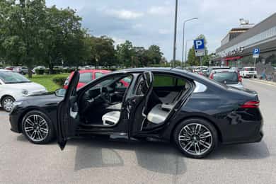 Transfer från MILAN stad till FOX TOWN OUTLET MENDRISIO (bil)