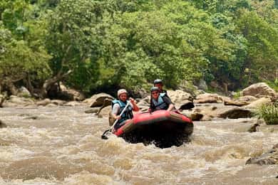 Chiang Mai: Sticky Waterfall and Rafting Day Trip