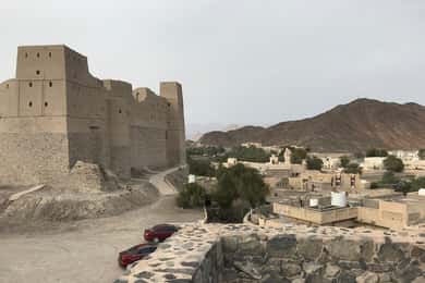 Oman: 5-dniowa wycieczka pełna przygód z fortami, targami i górami
