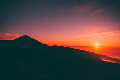 Teide: Tour guidato al tramonto e all'osservazione delle stelle di notte con cena