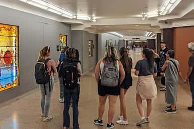 Chicago: Underground Pedway & Downtown Secrets Walking Tour