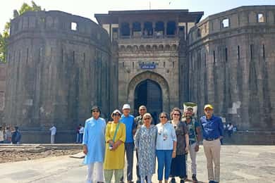 Pune: tour de medio día por el patrimonio y la cultura (tour en coche con aire acondicionado)