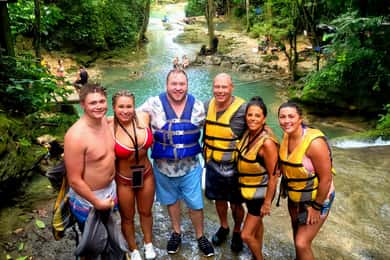 Jamaica: passeio de quadriciclo, rafting e Blue Hole saindo de Ocho Rios
