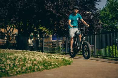 Roanoke: Electric Bike Rental