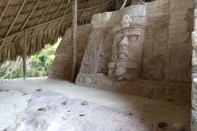 Kohunlich Mayan Ruins: With Professional Native Guides