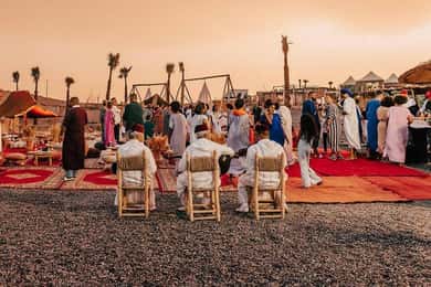 Marraquexe: Jantar espetáculo no deserto de Agafay com passeio de camelo ao pôr do sol