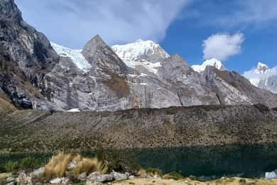 Huayhuash: Huayhuash Range 4-Day Hiking Tour