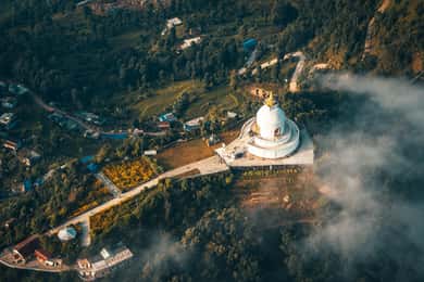 "Pokhara Day Bus Sightseeing 8 points"