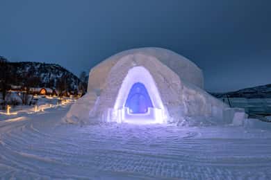 Snowhotel Entrance Ticket