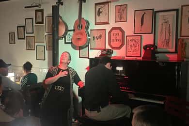 Lisboa: Fado middagsshow med tradisjonell portugisisk mat