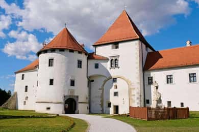 Zagreb: Viagem privada de 1 dia a Varaždin e ao Castelo de Trakošćan