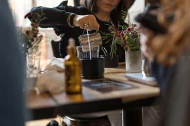 Create you own eco-friendly Candle & Aperitivo