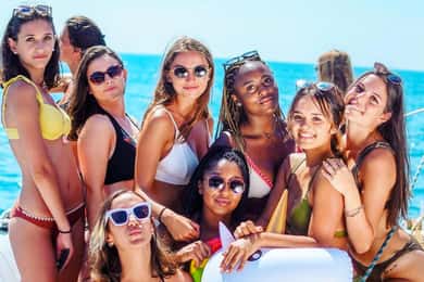 Catamaran Lucile | Famous Eat cata party