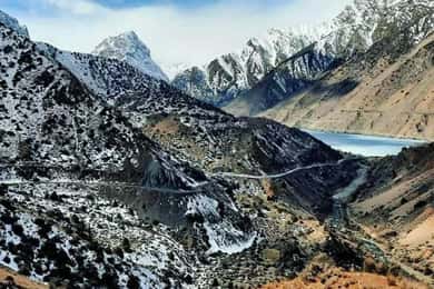 Bogladi va BDSMni amalga oshirdi Kopik video ichida jinsiy aloqa