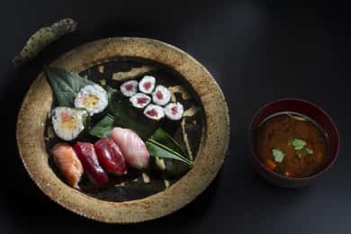 Osaka Sushi Miso polévka Dobrodružství: Cesta za exotickými chutěmi