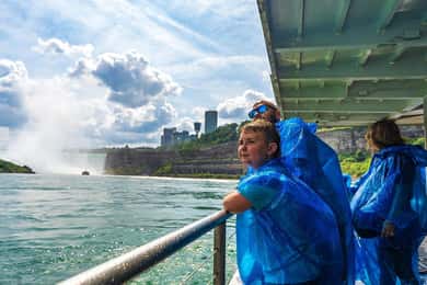 Wodospady Niagara w USA: Jaskinia Wiatrów i rejs statkiem Maid of the Mist
