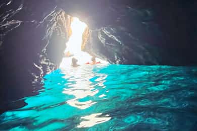 Makarska: 3 island, Cave, Cliffs, Jelsa, Lagoon, beach swing