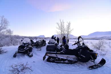 Abisko: Snowmobile Sightseeing Tour