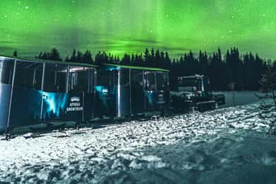 Rovaniemi: Snowtrain till Northern Lights Camp