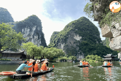 NINH BINH DAGSTUR: HOA LU, MUA-GROTTENE &THUNG NHAM FUGLEDAL