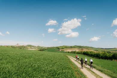 Monferrato Scenic Bike Tour og besøg i Infernot Secret Cellar