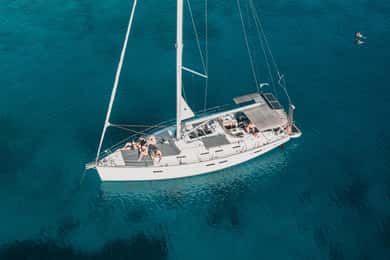 Heraklion: Dia Island seilbåtcruise med bading og måltid
