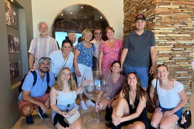 Swan Valley: Full-Day Wine Tour with Lunch