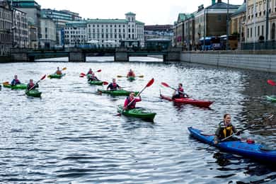 Tour de la ciudad en kayak