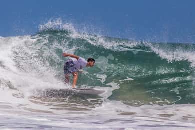 La città balneare di Las Catalinas in Costa Rica: Lezioni di surf