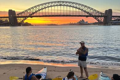 Sydney: Sunset Kayak Tour with Opera House Views
