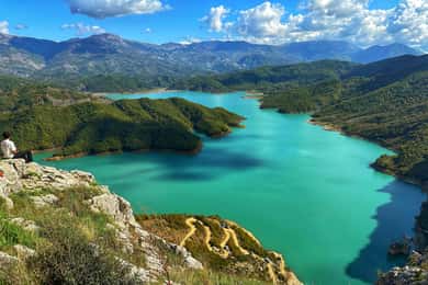 Tirana: Bovilla Lake & Gamti Mountain with SUV, No-Hiking