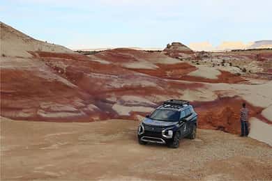 Utah: Bentonite Hills 3-Hour Off-Road Tour