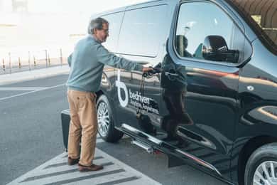 Aveiro Private Transfer to/from Oporto Airport