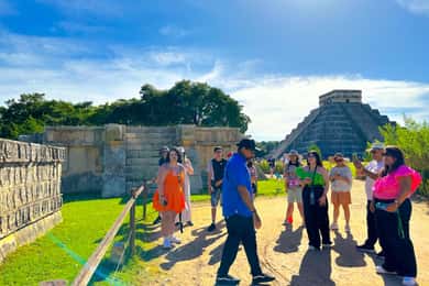 Cancun: Chichen Itza Early Access & Isla Mujeres Catamaran
