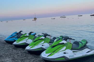 Jetski mieten in Letojanni