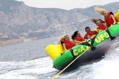 Makarska: Crazy UFO Adrenaline Ride for 6 People MPL Nautika