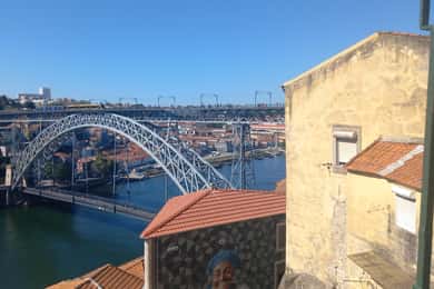 Porto: Off the Beaten Track Private Tour with Wine Tasting