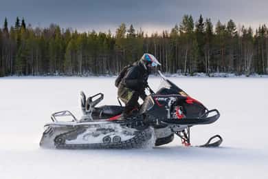 Rovaniemi: Safariäventyr med snöskoter