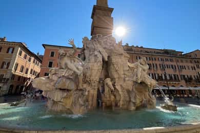 Tour sotterraneo della Fontana di Trevi guidato e a piedi della città