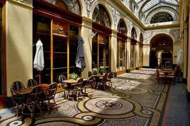 Paris: Guided Tour of the Covered Passages of Paris