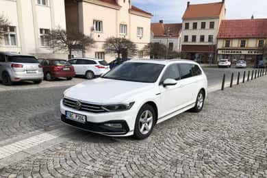 till Prag: Privat transfer till flygplatsen (PRG)