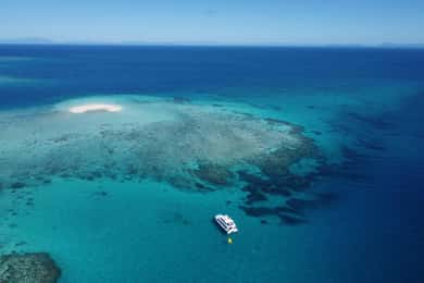 Mission Beach: Beaver Cay and Dunk Island Snorkeling Cruise