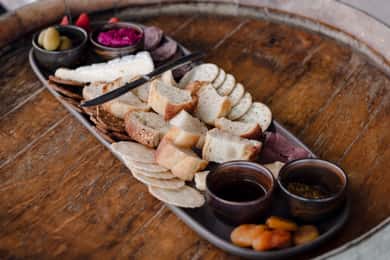 Roma: Outback Distillery Tour, Tasting Paddle & Grazing Box