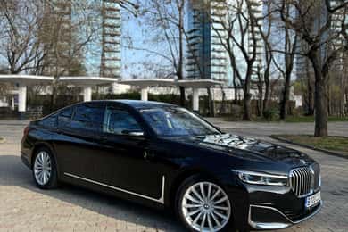 Bucareste: City tour particular em um BMW Série 7